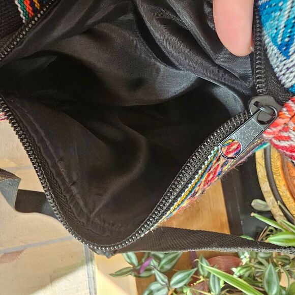 Colorful Peruvian Woven Fanny Pack Boho Festival Waist Bag Handmade in Peru - Picture 4 of 11